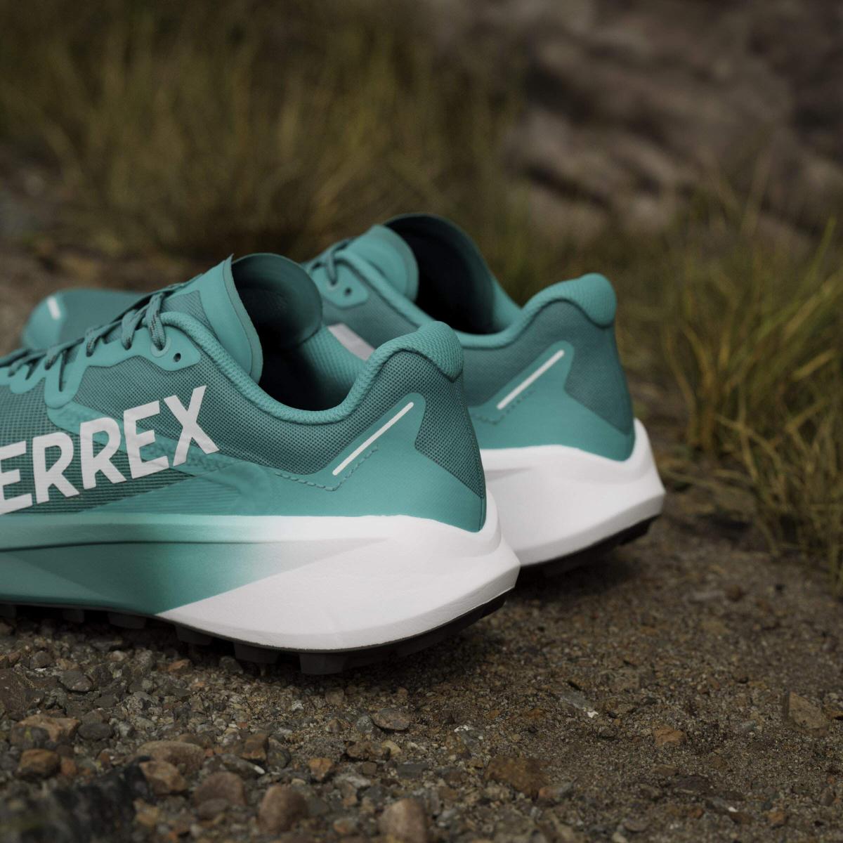 product/a/d/adidas_jr5243_22_footwear_photography_heromrktng_view_9-nw091725.jpg