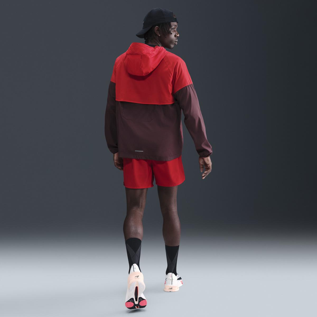 product/n/i/nike_hv6521-697_lt-crimson-lt-crimson-burgundy-crush_4.jpg