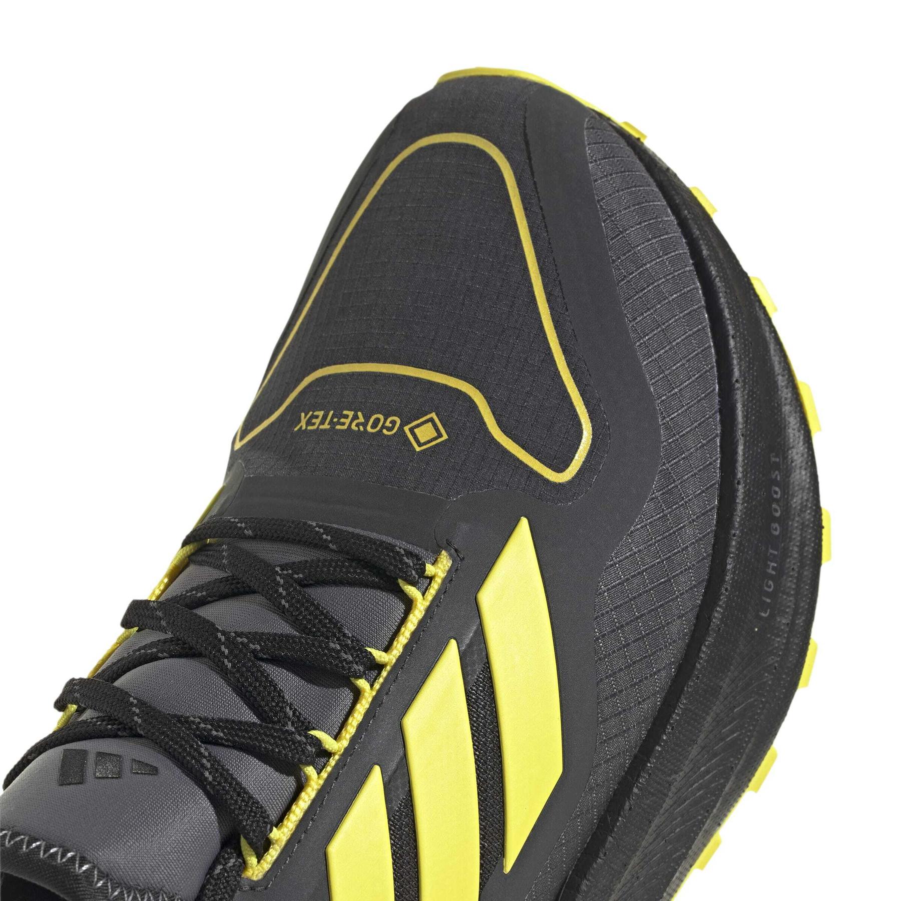 product/a/d/adidas_ji3242_9_footwear_photography_detail_view_2_white.jpg